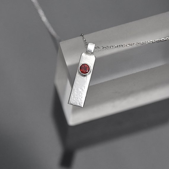 Rectangular Silver Pendant with Garnet Gemstone