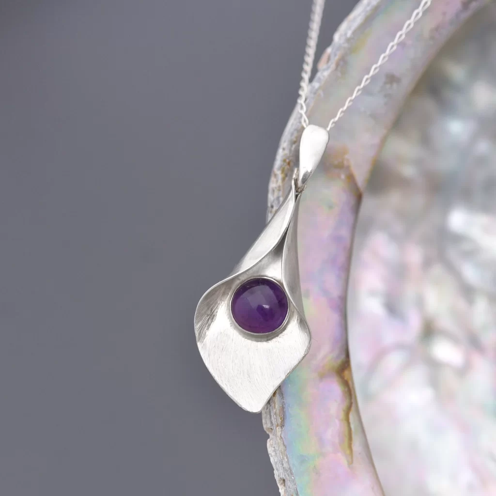 Ian Caird - jewellery maker - iana jewellery - Amethyst pendant