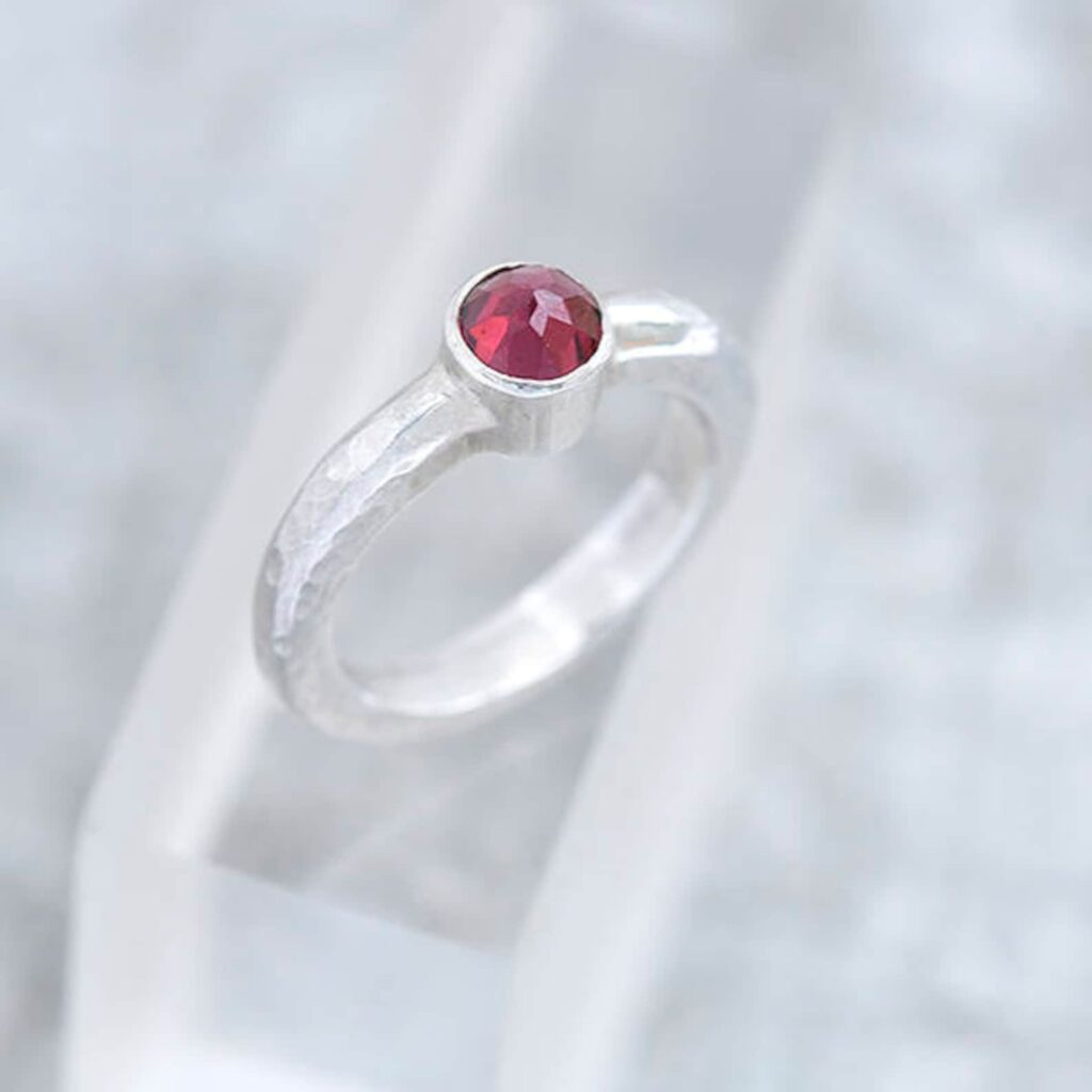 Ian Caird - jewellery maker - iana jewellery - Garnet Ring